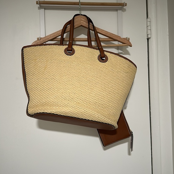 Estée Lauder Brown and Cream handwoven raffia Tote Bag w attached wallet pouch - Picture 5 of 14